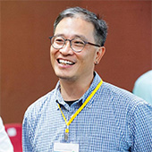 Dr. Ed Huai-Hsin Chi